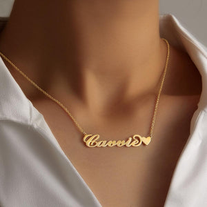 Collier Prénom Personnalisé Style Carrie Avec Petit Cœur Cadeau Unique En Or 14 Carats - mademinefr